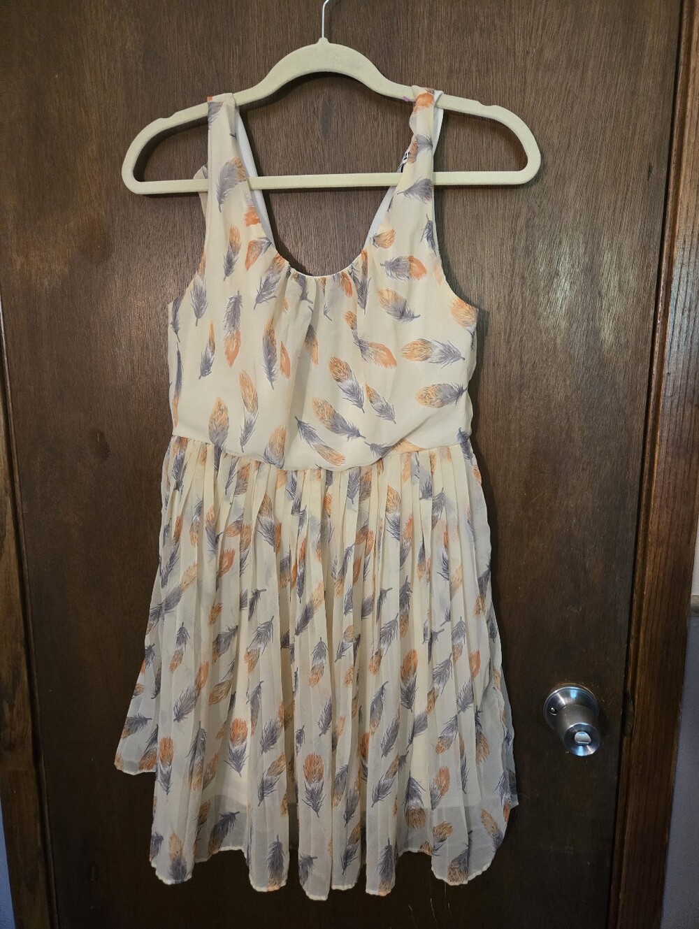 Forever 21 Cream Feather-Print Sleeveless Dress Orange Gray Feathers Size Large